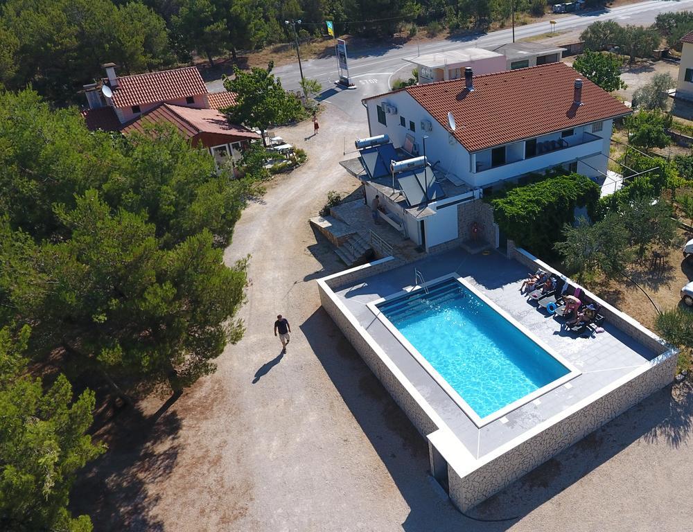 Hotel Camp Krka Lozovac Exterior foto